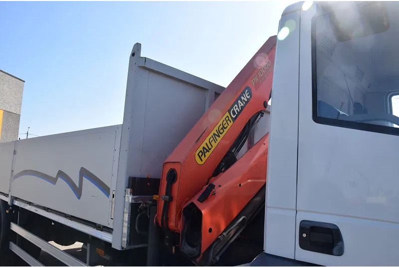 Iveco EuroCargo 180 E24 PK 10000 - Camión grúa: foto 5 Iveco EuroCargo 180 E24 PK 10000 - Camión grúa: foto 5