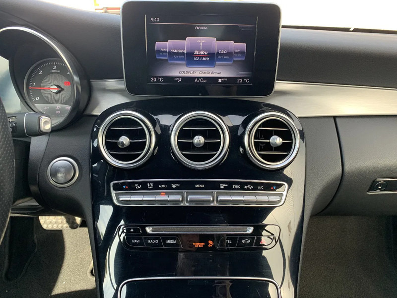 Mercedes-Benz C-Klasse 250 D Coupé*Tempomat*Achteruitrijcamera*Stoelverwarming*Navigatie*Dodehoekdetectie* - Coche: foto 4 Mercedes-Benz C-Klasse 250 D Coupé*Tempomat*Achteruitrijcamera*Stoelverwarming*Navigatie*Dodehoekdetectie* - Coche: foto 4