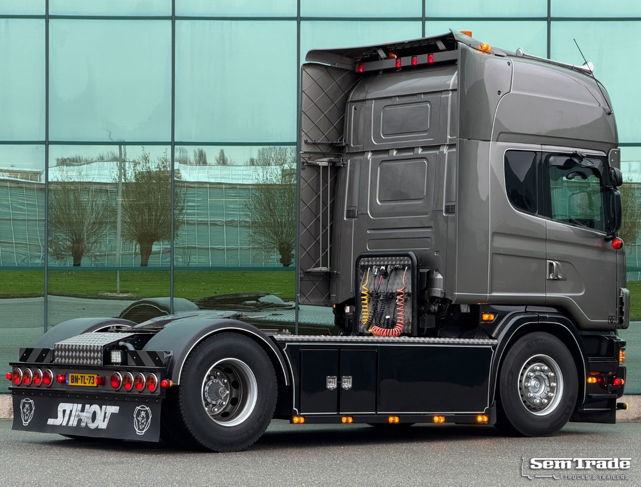 Scania R164-480 V8 King Retarder Manual Gearbox Showtruck Completely Rebuild Unique Condition - Cabeza tractora: foto 4 Scania R164-480 V8 King Retarder Manual Gearbox Showtruck Completely Rebuild Unique Condition - Cabeza tractora: foto 4