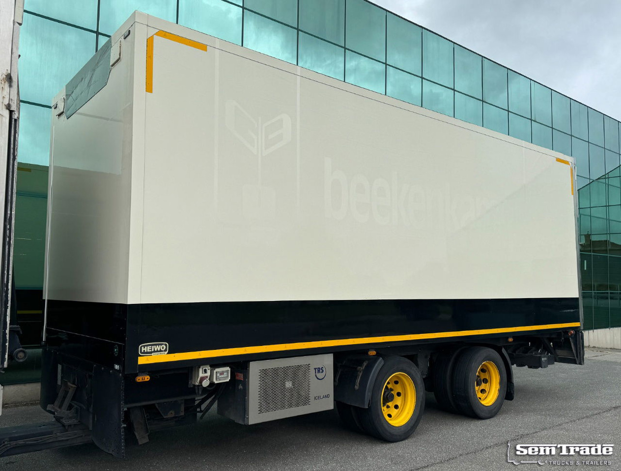 HTF Heiwo Isolated BOX TRS Cooling Tail Lift Holland-Trailer - Remolque frigorífico: foto 1 HTF Heiwo Isolated BOX TRS Cooling Tail Lift Holland-Trailer - Remolque frigorífico: foto 1