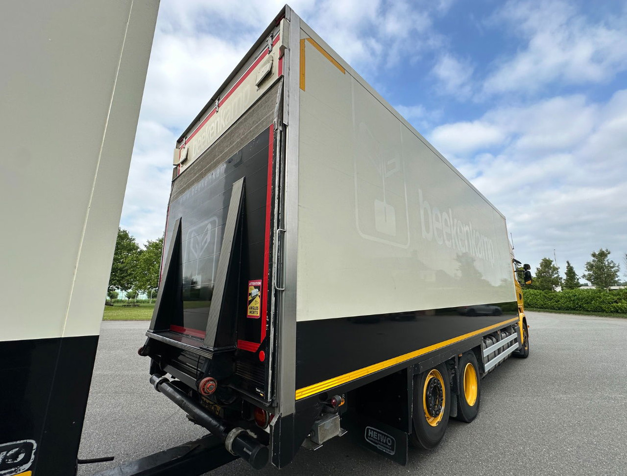 Camión frigorífico Scania R450 Retarder TRS Cooling Heiwo Isolated Boxes Tail Lift NL-Combi: foto 9 Camión frigorífico Scania R450 Retarder TRS Cooling Heiwo Isolated Boxes Tail Lift NL-Combi: foto 9