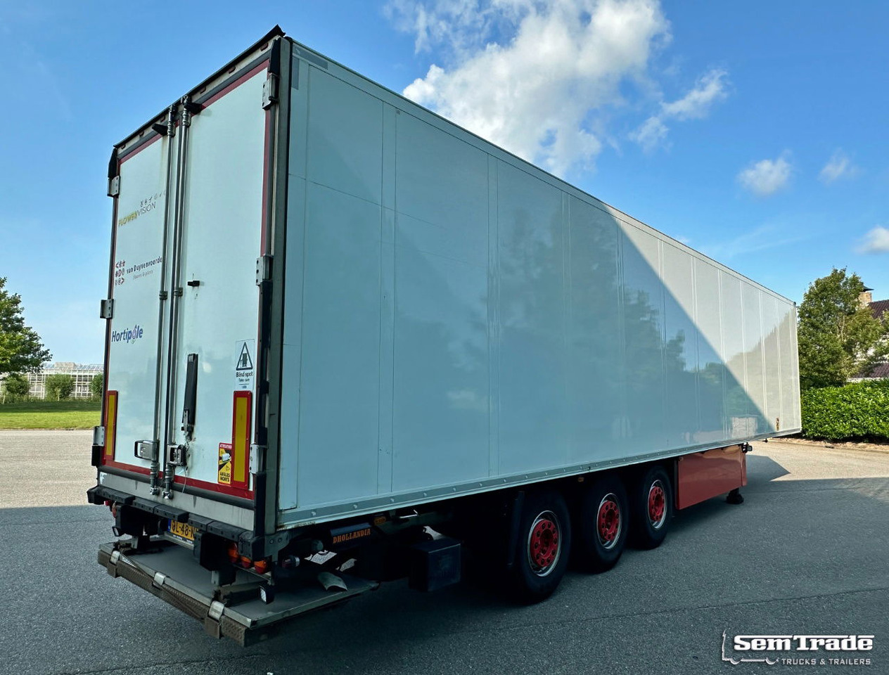 Schmitz Cargobull SKO24 Carrier Vector 1850 2X Lift Axle Flowerwide 270 CM High Holland Trailer - Semirremolque frigorífico: foto 5 Schmitz Cargobull SKO24 Carrier Vector 1850 2X Lift Axle Flowerwide 270 CM High Holland Trailer - Semirremolque frigorífico: foto 5
