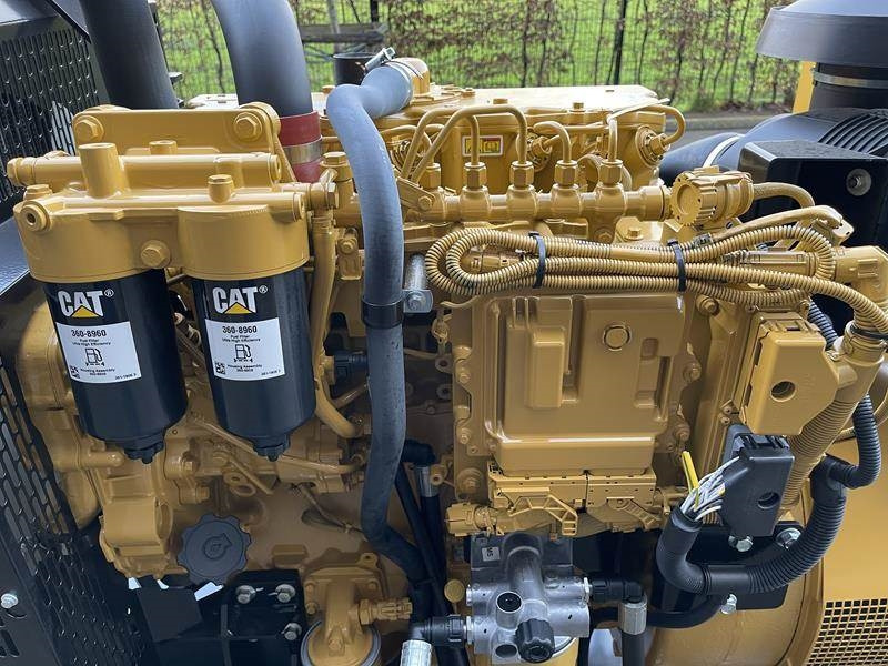 Generador industriale Cat DE 110 E 3 (24 units available): foto 12 Generador industriale Cat DE 110 E 3 (24 units available): foto 12