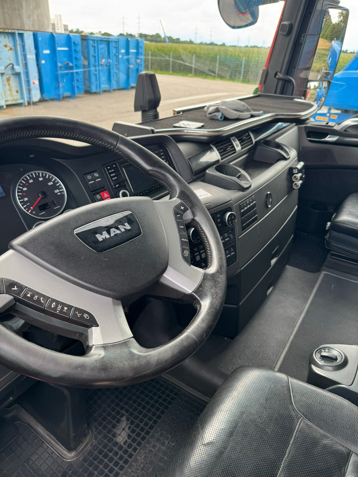 Cabeza tractora MAN TGX 26.560 6x4: foto 12 Cabeza tractora MAN TGX 26.560 6x4: foto 12