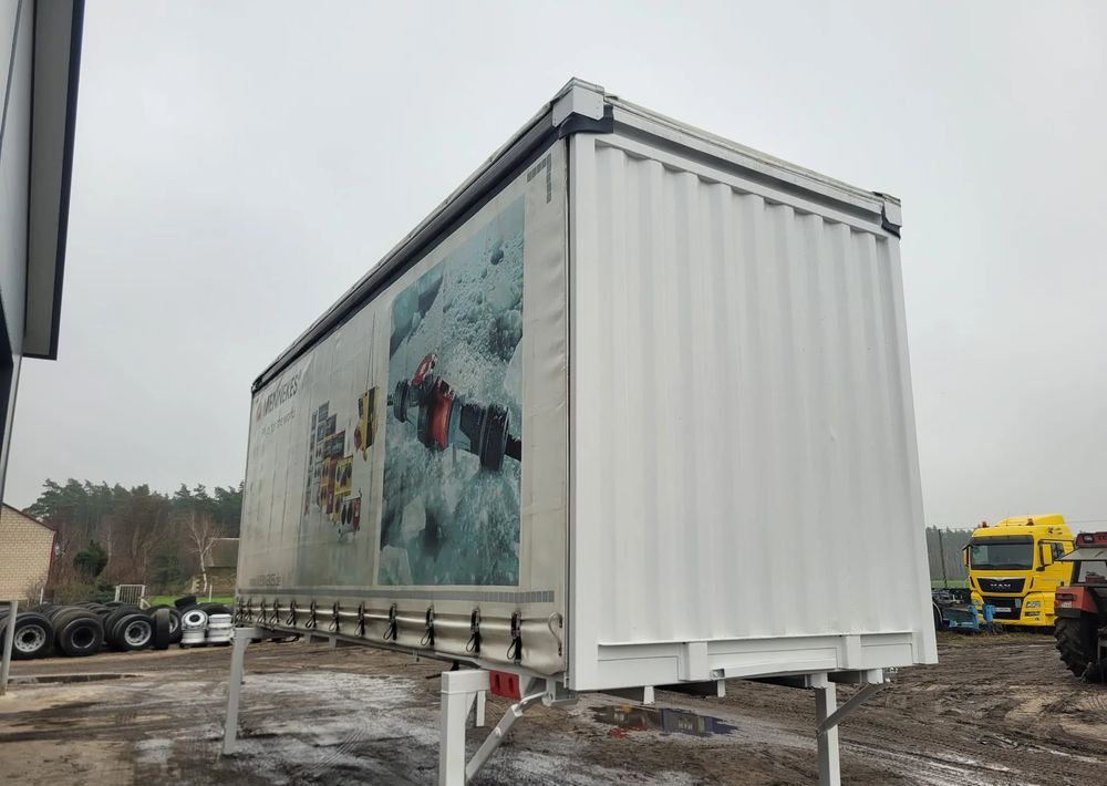 Krone Zabudowa BDF Krone 7,45m - Toldo carrocería: foto 1 Krone Zabudowa BDF Krone 7,45m - Toldo carrocería: foto 1