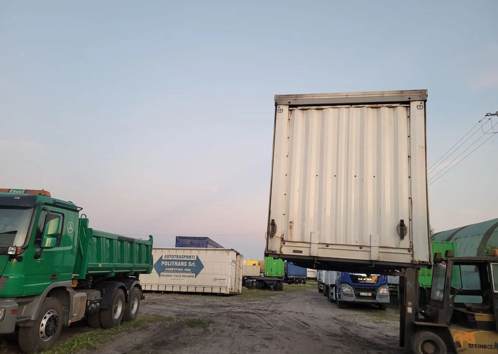 Krone Zabudowa Firanka - Toldo carrocería: foto 4 Krone Zabudowa Firanka - Toldo carrocería: foto 4