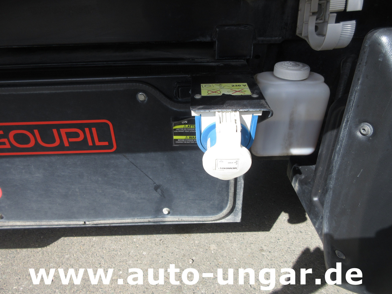 Vehículo utilitario eléctrico GOUPIL G5 Kipper lange Pritsche AHK Bordwanderhöhung Elektrofahrzeug: foto 12 Vehículo utilitario eléctrico GOUPIL G5 Kipper lange Pritsche AHK Bordwanderhöhung Elektrofahrzeug: foto 12