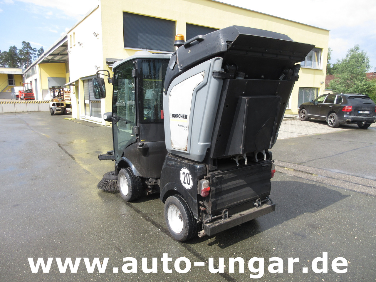 KÄRCHER MC 50 Advanced MIC 50 Professional Kleinkehrmaschine 4x4 Geräteträger - Barredora vial: foto 5 KÄRCHER MC 50 Advanced MIC 50 Professional Kleinkehrmaschine 4x4 Geräteträger - Barredora vial: foto 5