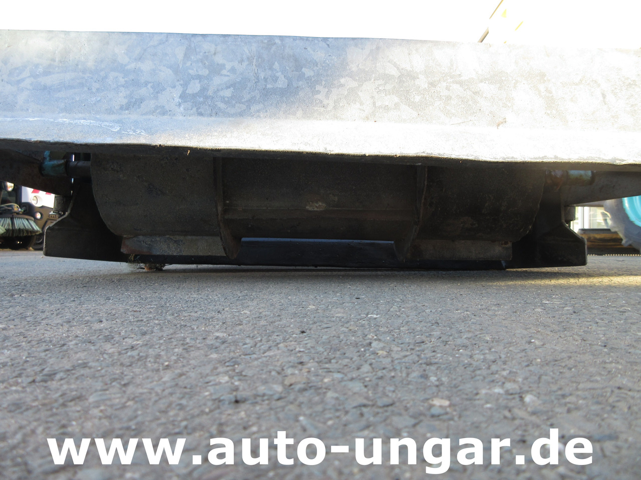 Beachtech Sweepy walk-behind Beachcleaner Strandreiniger Cribleuse de Plage - Vehículo municipal: foto 4 Beachtech Sweepy walk-behind Beachcleaner Strandreiniger Cribleuse de Plage - Vehículo municipal: foto 4