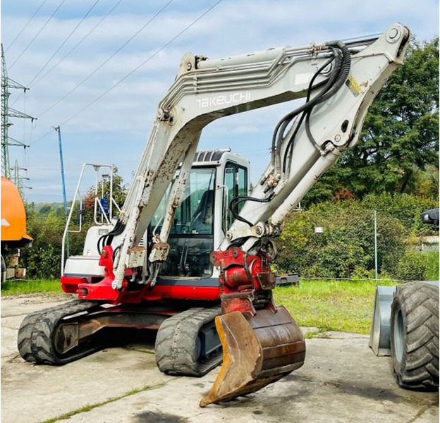 Takeuchi 7t TB175 powertilt - Miniexcavadora: foto 4 Takeuchi 7t TB175 powertilt - Miniexcavadora: foto 4