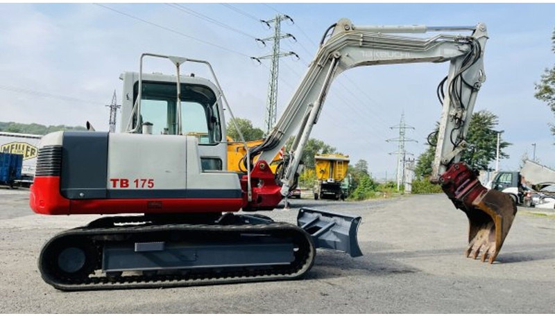 Takeuchi 7t TB175 powertilt - Miniexcavadora: foto 5 Takeuchi 7t TB175 powertilt - Miniexcavadora: foto 5