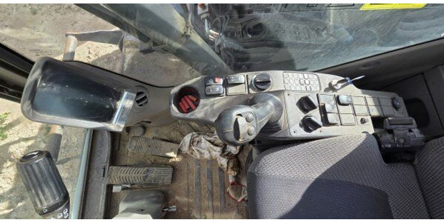 Excavadora de ruedas Volvo EW 140D (17t): foto 11