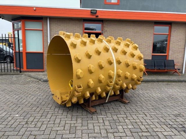 CATERPILLAR CS10/CS11/CS12/CS13 Padfoot kit - Apisonadora de asfalto: foto 1 CATERPILLAR CS10/CS11/CS12/CS13 Padfoot kit - Apisonadora de asfalto: foto 1