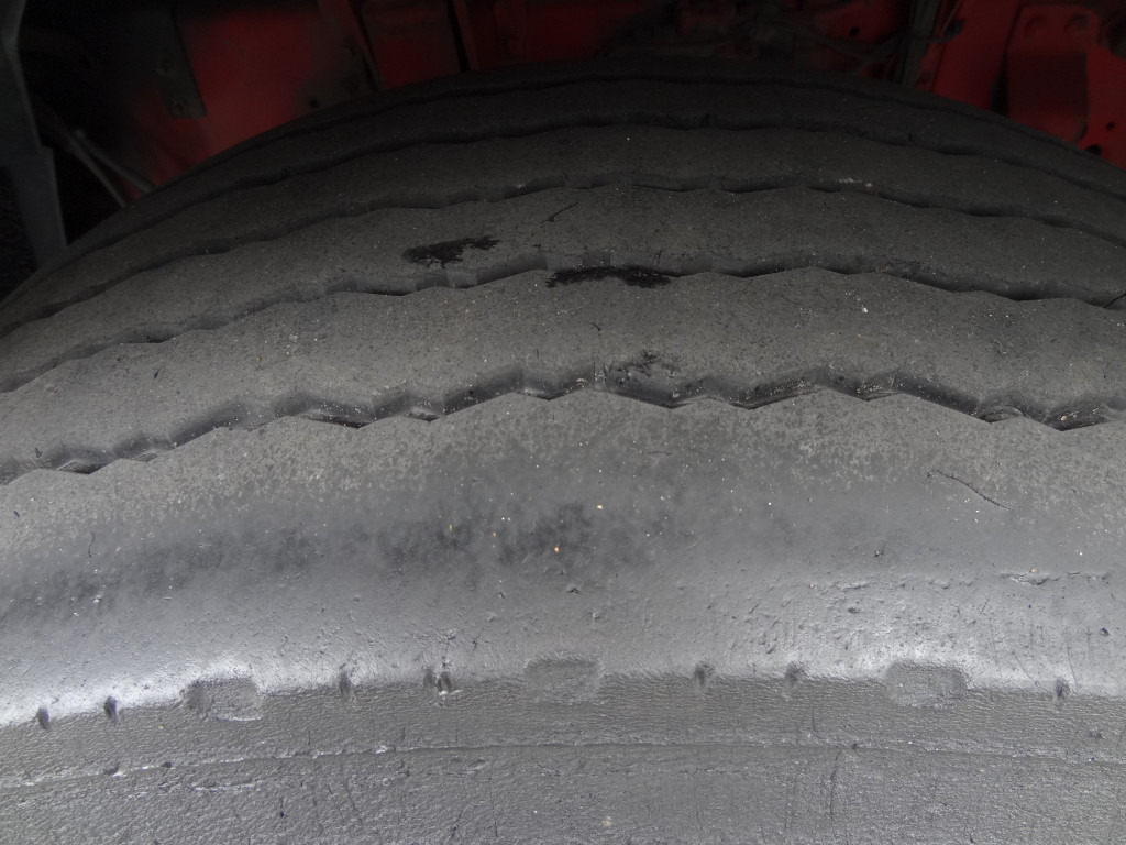 Daf XF105 460 6X2 Kran Palfinger 34002 - Cabeza tractora: foto 4 Daf XF105 460 6X2 Kran Palfinger 34002 - Cabeza tractora: foto 4