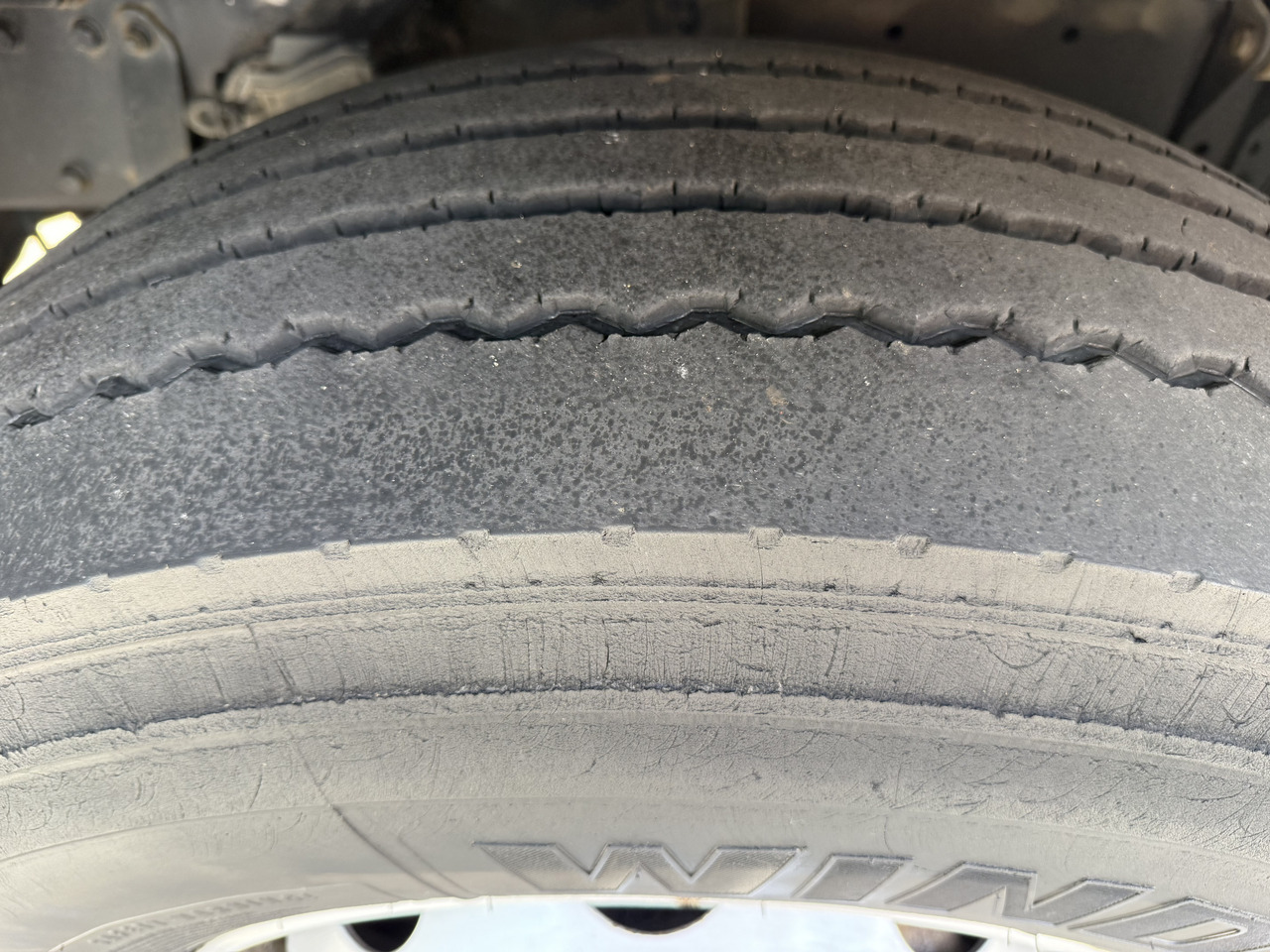 MAN TGA 18.430 Kran Palfinger 16502 bis 26.5 Meter - Cabeza tractora: foto 3 MAN TGA 18.430 Kran Palfinger 16502 bis 26.5 Meter - Cabeza tractora: foto 3