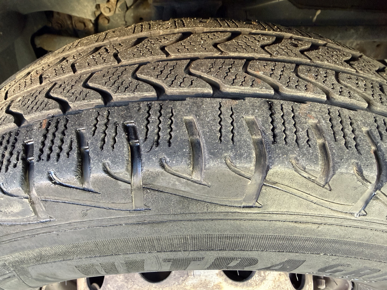 Iveco Daily 70C17 HMF 635 Kran bis 11 Meter - Camión grúa, Furgoneta caja abierta: foto 4 Iveco Daily 70C17 HMF 635 Kran bis 11 Meter - Camión grúa, Furgoneta caja abierta: foto 4