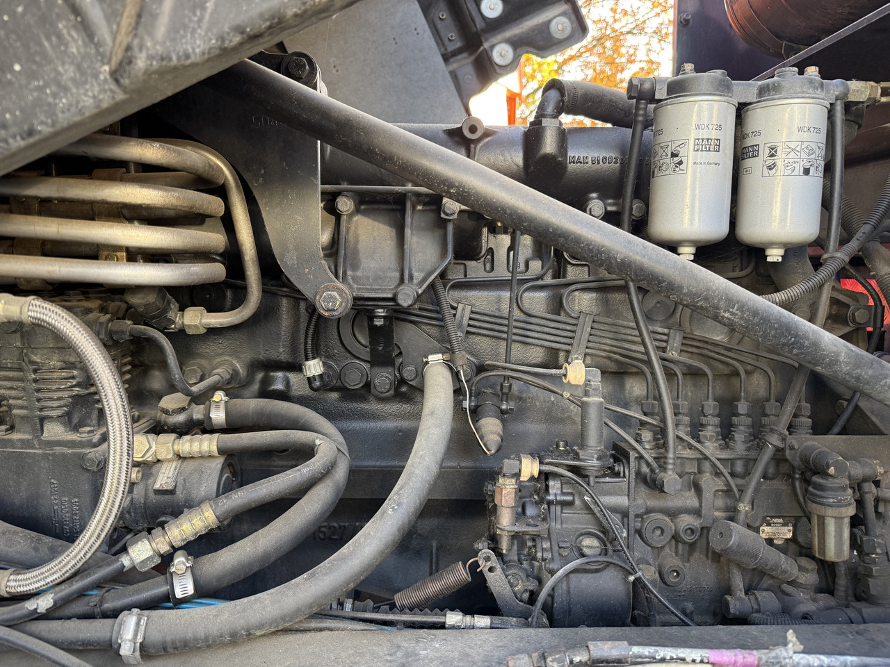 MAN F90 16.242 4X4 / Feuerwehr - Camión chasis: foto 4 MAN F90 16.242 4X4 / Feuerwehr - Camión chasis: foto 4