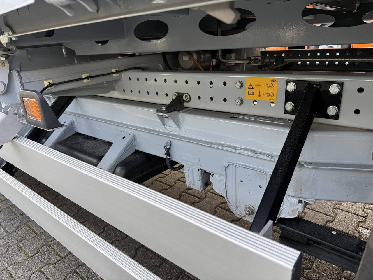 MAN TGE 6.160 Meiller Trigenius Neuwertig ! - Camión volquete: foto 2 MAN TGE 6.160 Meiller Trigenius Neuwertig ! - Camión volquete: foto 2