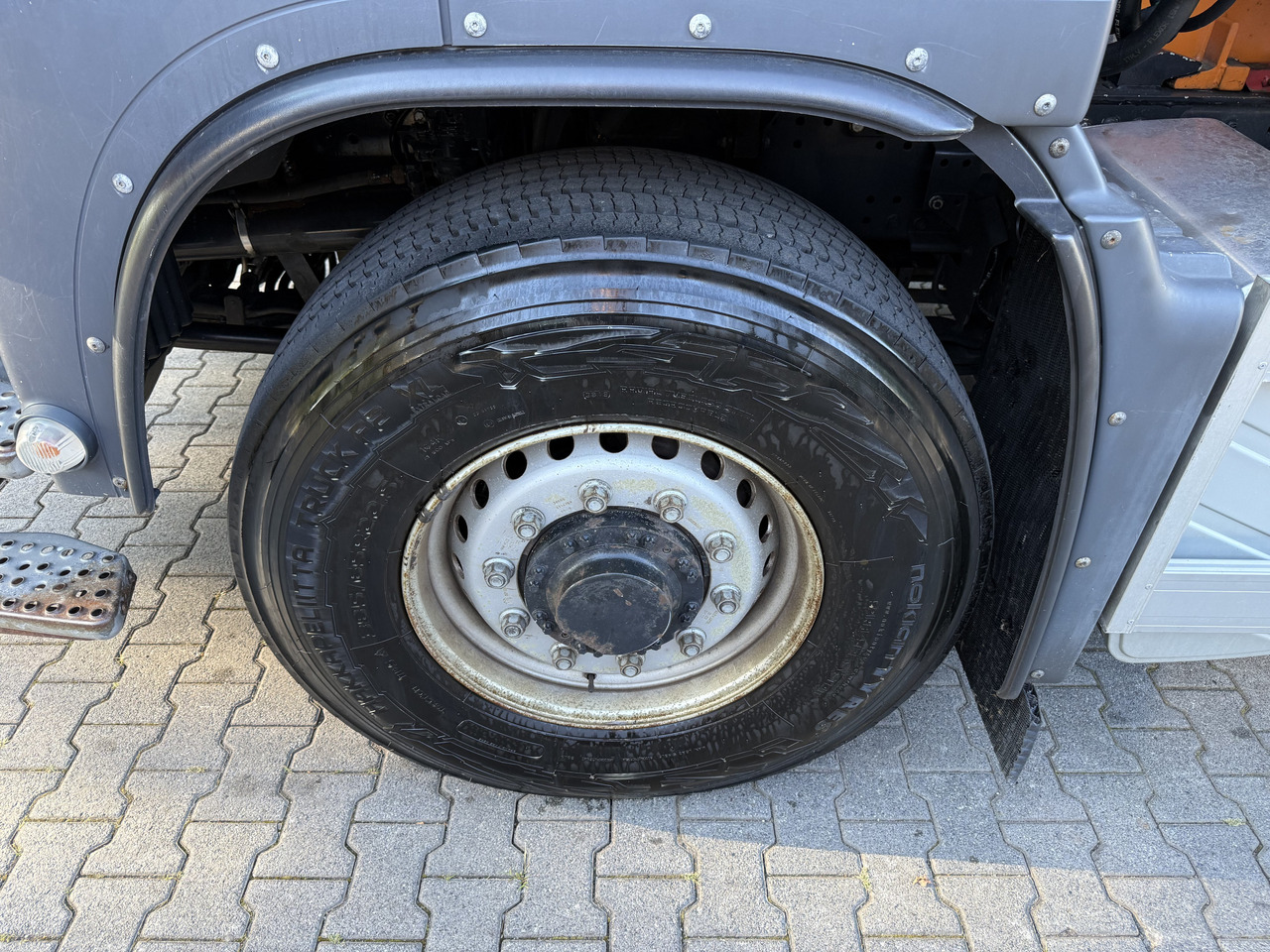 MAN TGS 28.400 6X4H-4 BL - Camión chasis, Camión grúa: foto 4 MAN TGS 28.400 6X4H-4 BL - Camión chasis, Camión grúa: foto 4