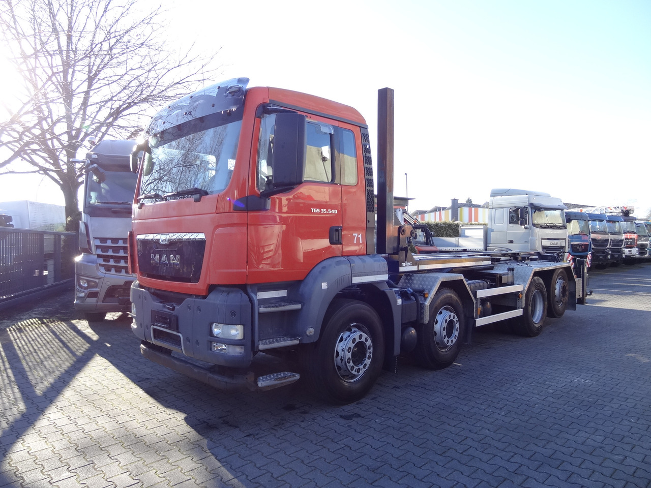 Camión multibasculante MAN TGS 35.440 8X2 Haken/ Silosteller M-Tec: foto 10 Camión multibasculante MAN TGS 35.440 8X2 Haken/ Silosteller M-Tec: foto 10