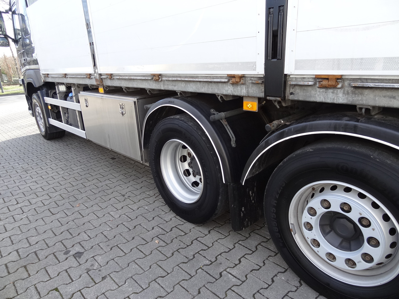 Volvo FM370 6X2*4 Kennis K14 Kran - Camión caja abierta, Camión grúa: foto 3 Volvo FM370 6X2*4 Kennis K14 Kran - Camión caja abierta, Camión grúa: foto 3