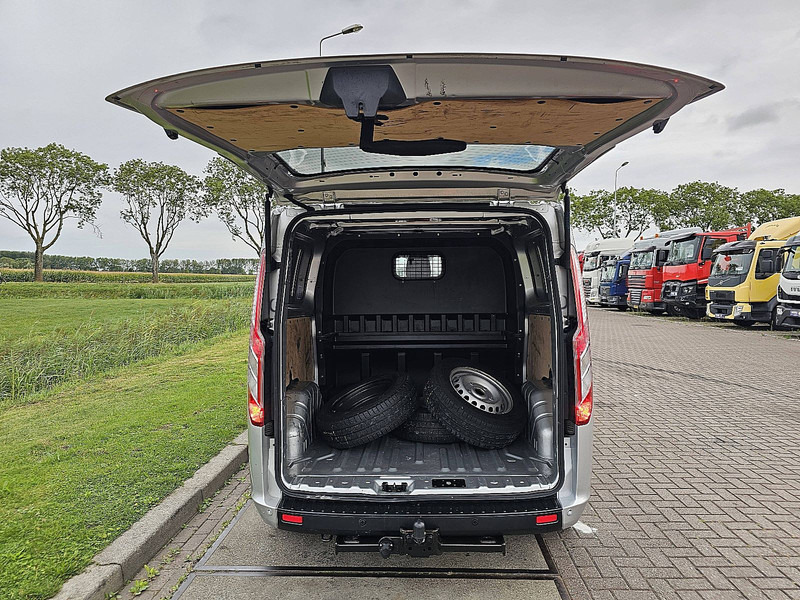 Furgoneta pequeña Ford Transit 2.0 L2H1 Dub.-Cab.: foto 14