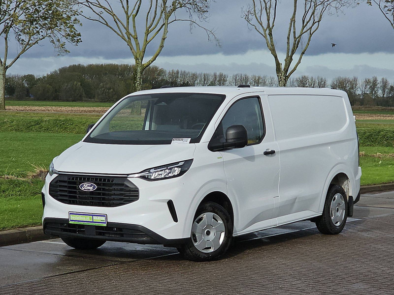 Ford Transit Custom 2.0 L1H1 Navi Euro6 AC! - Furgón: foto 2 Ford Transit Custom 2.0 L1H1 Navi Euro6 AC! - Furgón: foto 2