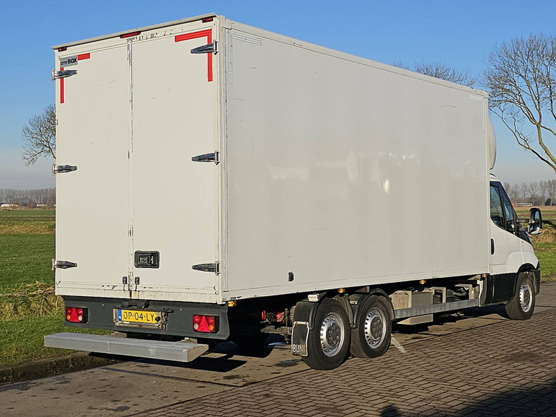 Iveco Daily 35 S AC AUTOMAAT EURO6 - Furgoneta caja cerrada: foto 3 Iveco Daily 35 S AC AUTOMAAT EURO6 - Furgoneta caja cerrada: foto 3