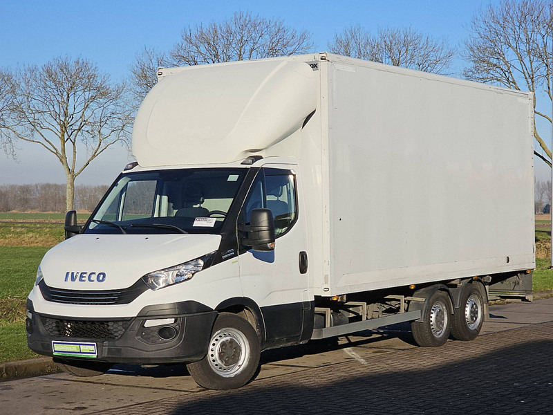 Iveco Daily 35 S AC AUTOMAAT EURO6 - Furgoneta caja cerrada: foto 2 Iveco Daily 35 S AC AUTOMAAT EURO6 - Furgoneta caja cerrada: foto 2