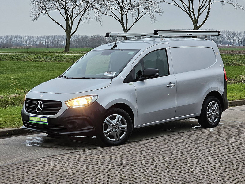 Mercedes-Benz Citan 110 CDI L1 PRO Mbux Euro6! - Furgoneta caja cerrada: foto 2 Mercedes-Benz Citan 110 CDI L1 PRO Mbux Euro6! - Furgoneta caja cerrada: foto 2