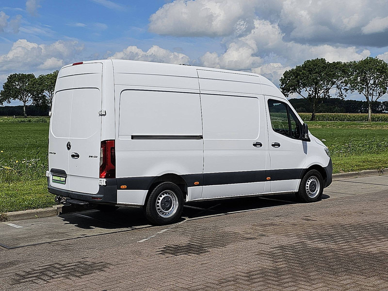 Mercedes-Benz Sprinter 316 L2H2 LED Trekhaak - Furgón: foto 3 Mercedes-Benz Sprinter 316 L2H2 LED Trekhaak - Furgón: foto 3