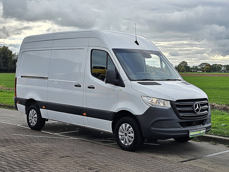 Mercedes-Benz Sprinter 317 L2H2 Mbux Trekhaak ! - Furgón: foto 5 Mercedes-Benz Sprinter 317 L2H2 Mbux Trekhaak ! - Furgón: foto 5