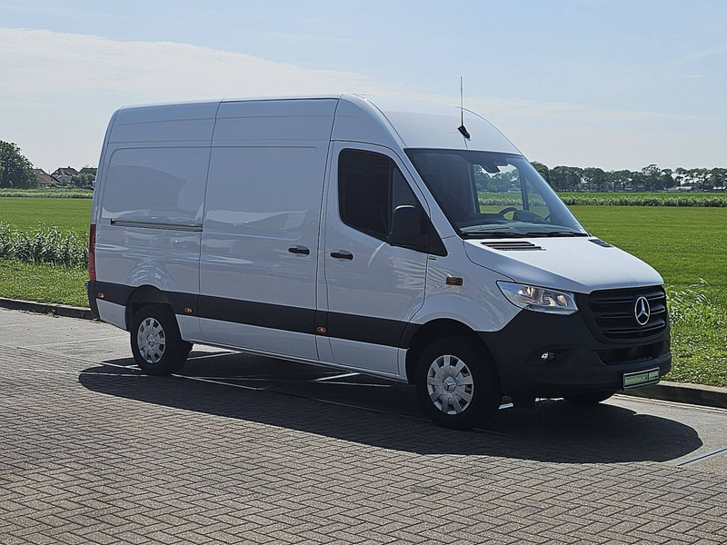 Mercedes-Benz Sprinter 317 L2H2 Navi Mbux - Furgón: foto 5 Mercedes-Benz Sprinter 317 L2H2 Navi Mbux - Furgón: foto 5