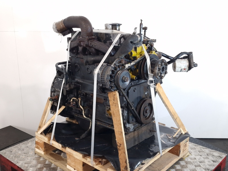 Komatsu 4D95LE-2 Engine (Plant) - Motor para Maquinaria de construcción: foto 4 Komatsu 4D95LE-2 Engine (Plant) - Motor para Maquinaria de construcción: foto 4