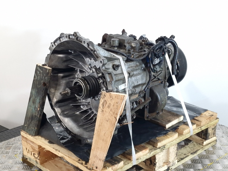 Mitsubishi M038S5A025 Manual Gearbox - Caja de cambios: foto 1 Mitsubishi M038S5A025 Manual Gearbox - Caja de cambios: foto 1