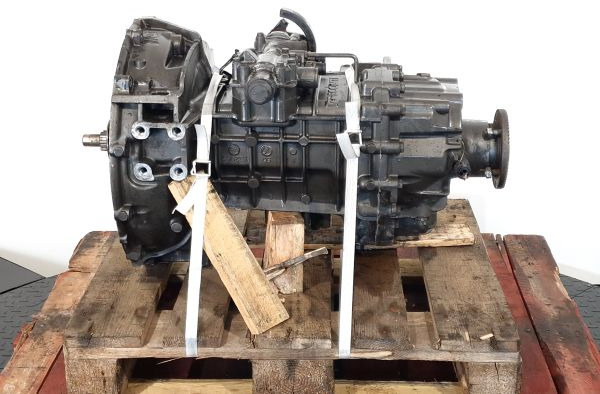 ZF 6S800TO MAN Spec Gearbox 2011 - Caja de cambios: foto 4 ZF 6S800TO MAN Spec Gearbox 2011 - Caja de cambios: foto 4