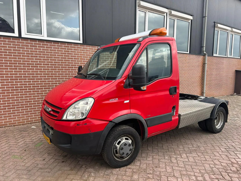 Iveco Daily 40 C18 - Cabeza tractora: foto 1 Iveco Daily 40 C18 - Cabeza tractora: foto 1