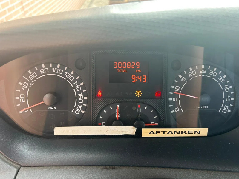 Iveco Daily 40 C18 - Cabeza tractora: foto 5 Iveco Daily 40 C18 - Cabeza tractora: foto 5