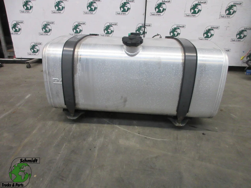 DAF 1681816 // 340 LITER DAF LF 210 EURO 6 MODEL 2020 - Depósito de combustible para Camión: foto 1 DAF 1681816 // 340 LITER DAF LF 210 EURO 6 MODEL 2020 - Depósito de combustible para Camión: foto 1