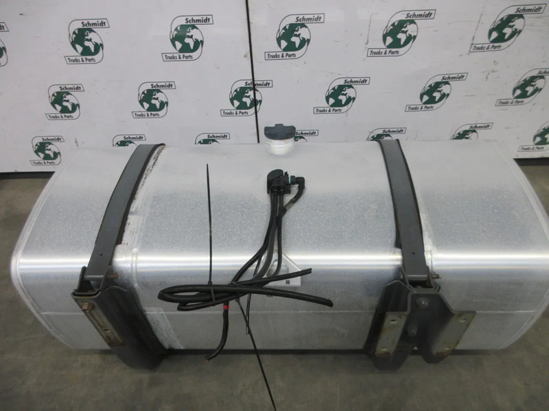 DAF 1681826 DIESEL TANK 620 LITER DAF CF XF EURO 6 - Depósito de combustible para Camión: foto 5 DAF 1681826 DIESEL TANK 620 LITER DAF CF XF EURO 6 - Depósito de combustible para Camión: foto 5