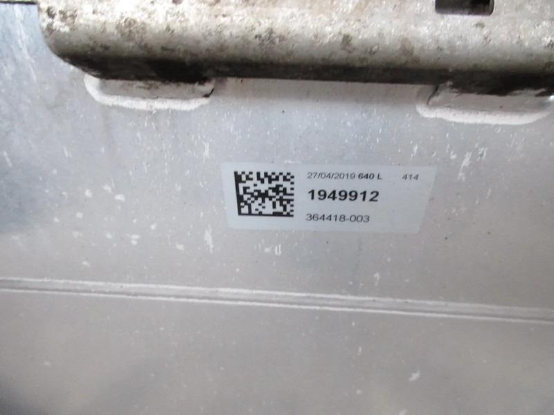 DAF 1949912 DIESELTANK 640 LITER DAF XF CF EURO 6 MODEL 2020 - Depósito de combustible para Camión: foto 5 DAF 1949912 DIESELTANK 640 LITER DAF XF CF EURO 6 MODEL 2020 - Depósito de combustible para Camión: foto 5