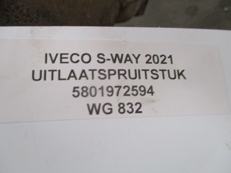 Iveco S-WAY 5801972594 UITLAATSPRUITSTUK EURO 6 MODEL 2021 - Colector de escape para Camión: foto 2 Iveco S-WAY 5801972594 UITLAATSPRUITSTUK EURO 6 MODEL 2021 - Colector de escape para Camión: foto 2