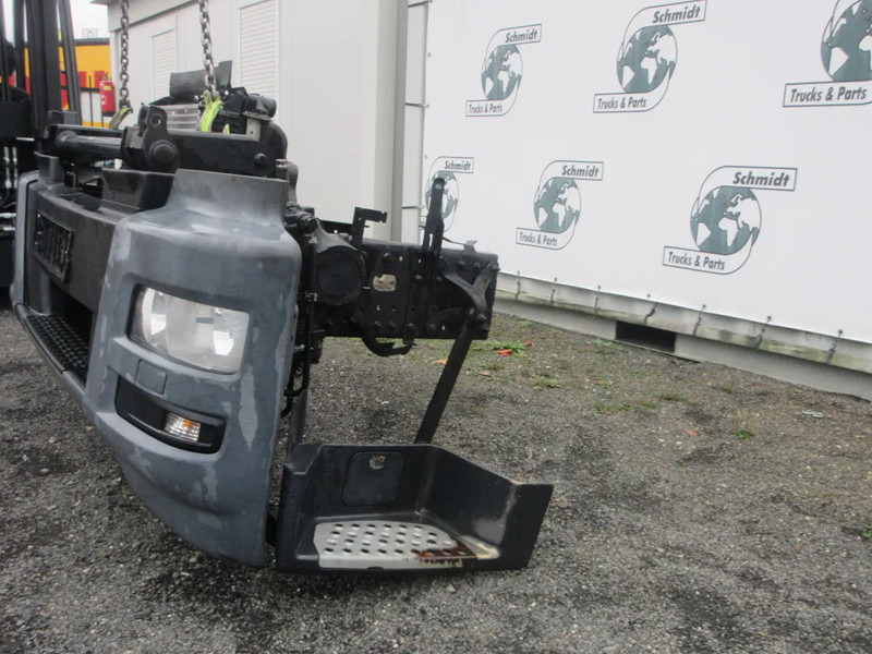 MAN 81.41610-6686 // 81.41610-5727 // 5728 // 81.41610-6855 // 6854 TGM EURO 6 - Parachoques para Camión: foto 2 MAN 81.41610-6686 // 81.41610-5727 // 5728 // 81.41610-6855 // 6854 TGM EURO 6 - Parachoques para Camión: foto 2