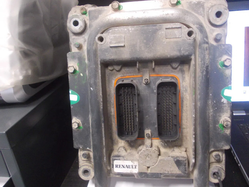 Renault 20977019 // P05 // P04 // RENAULT PRIMUEM MAGNUM EURO 5 - Sistema eléctrico para Camión: foto 3 Renault 20977019 // P05 // P04 // RENAULT PRIMUEM MAGNUM EURO 5 - Sistema eléctrico para Camión: foto 3