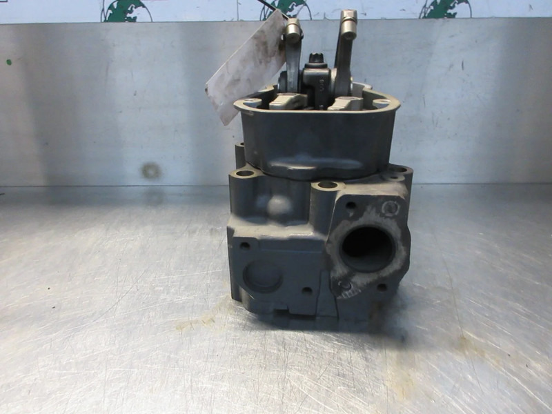 Scania 2245533 // 575999 CILINDERKOP SCANIA S450 EURO 6 NIEUWE MODEL - Bloque de cilindros para Camión: foto 5 Scania 2245533 // 575999 CILINDERKOP SCANIA S450 EURO 6 NIEUWE MODEL - Bloque de cilindros para Camión: foto 5