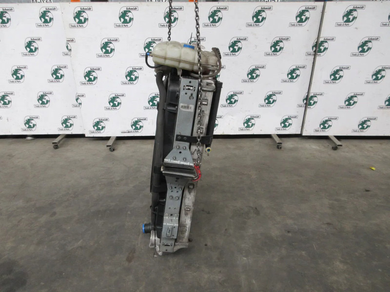 Volvo 22318830 // 21649619 // 21649624 // 85020562 KOELERPAKKET VOLVO FM 370 EURO 6 - Radiador para Camión: foto 2 Volvo 22318830 // 21649619 // 21649624 // 85020562 KOELERPAKKET VOLVO FM 370 EURO 6 - Radiador para Camión: foto 2