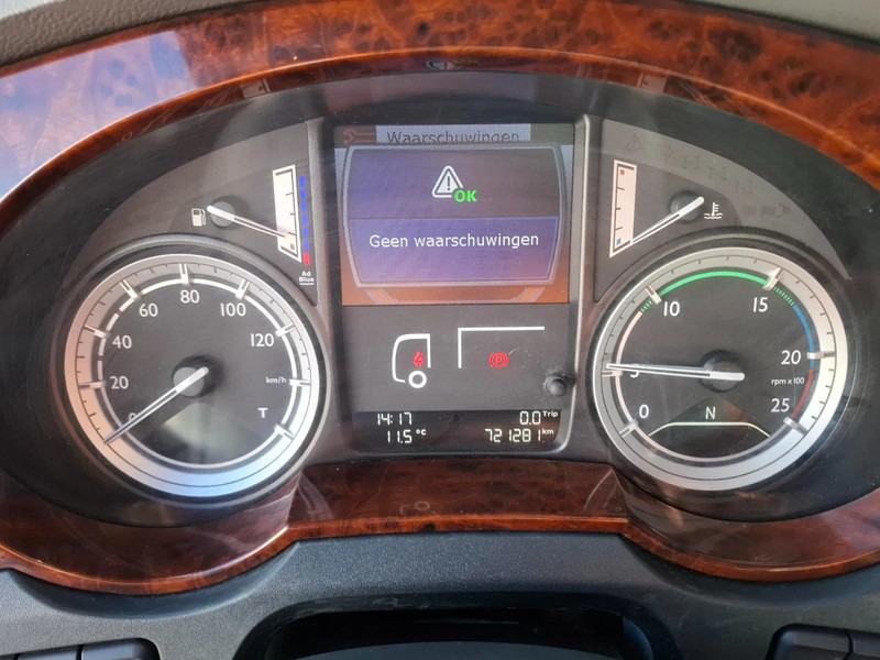 Leasing de DAF XF106-510 / INTARDER / BOOGIE / DEB / ACC / LWDS / PARK-AIRCO / NAVI / LEATHER / FRIDGE / AUTOMATIC / EURO-6 / 2017 DAF XF106-510 / INTARDER / BOOGIE / DEB / ACC / LWDS / PARK-AIRCO / NAVI / LEATHER / FRIDGE / AUTOMATIC / EURO-6 / 2017: foto 16