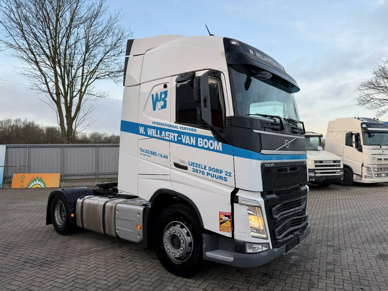 Volvo FH4-460 / ENGINE RUNNING / ONLY:388955KM / LWDS / AUTOMATIC / EURO-6 / 2019 - Cabeza tractora: foto 2 Volvo FH4-460 / ENGINE RUNNING / ONLY:388955KM / LWDS / AUTOMATIC / EURO-6 / 2019 - Cabeza tractora: foto 2