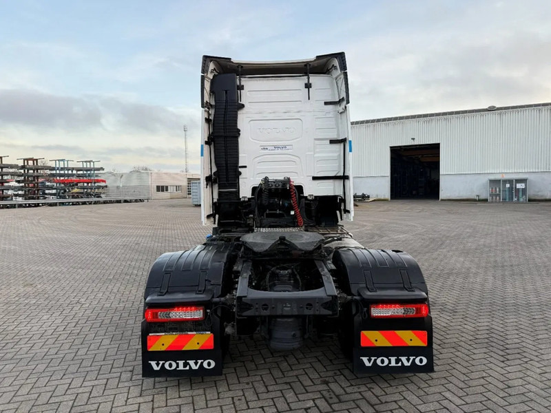 Volvo FH4-460 / ENGINE RUNNING / ONLY:388955KM / LWDS / AUTOMATIC / EURO-6 / 2019 - Cabeza tractora: foto 4 Volvo FH4-460 / ENGINE RUNNING / ONLY:388955KM / LWDS / AUTOMATIC / EURO-6 / 2019 - Cabeza tractora: foto 4