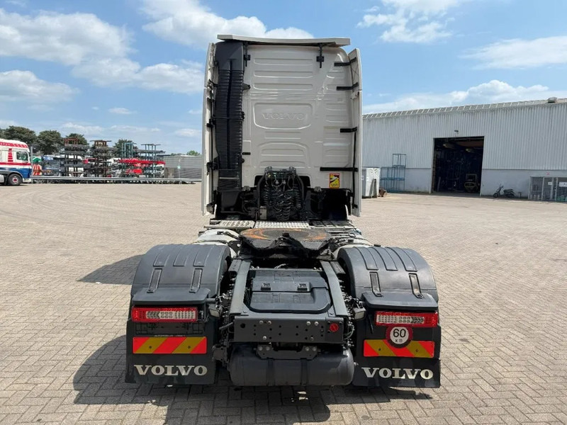 Volvo FH4-460 / XL / ENGINE RUNNING / VEB+ / DOUBLE TANK / ACC / LWDS / AUTOMATIC / EURO-6 / 2019 - Cabeza tractora: foto 4 Volvo FH4-460 / XL / ENGINE RUNNING / VEB+ / DOUBLE TANK / ACC / LWDS / AUTOMATIC / EURO-6 / 2019 - Cabeza tractora: foto 4